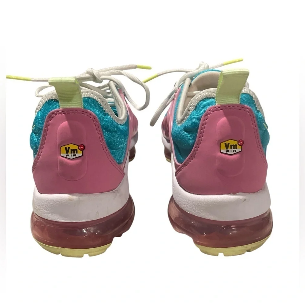 Nike Air VaporMax Plus Teal Pink Sneakers